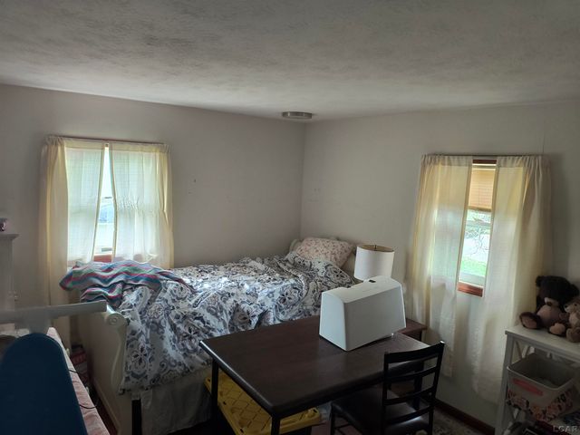 121 S King Street, Brooklyn, MI 49230