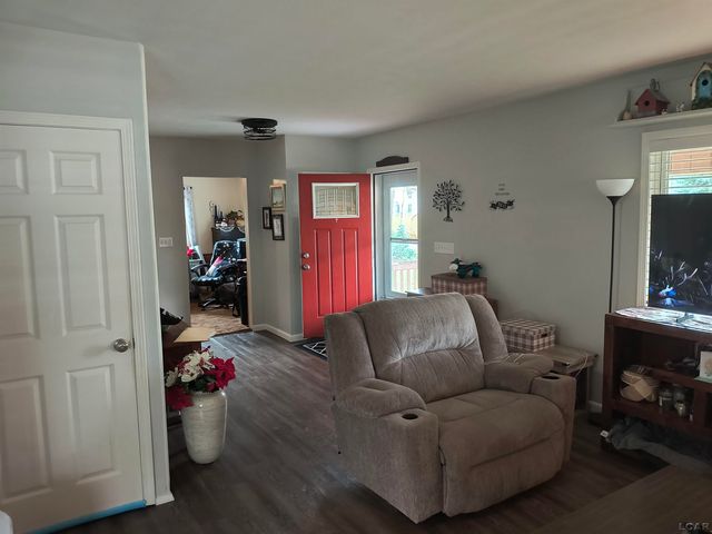 121 S King Street, Brooklyn, MI 49230