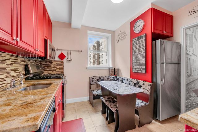 102-55 67 Drive 4A, Forest Hills, NY 11375