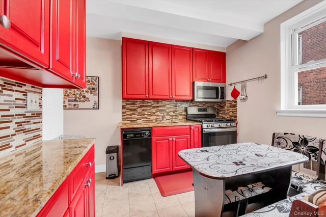 102-55 67 Drive 4A, Forest Hills, NY 11375