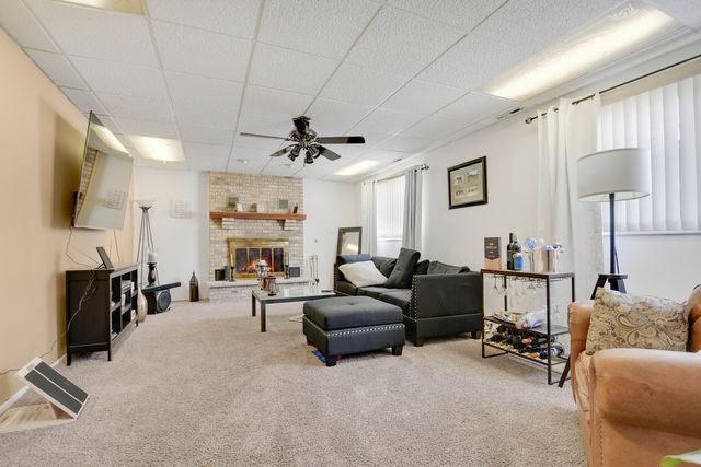 8218 170th Street, Tinley Park, IL 60477