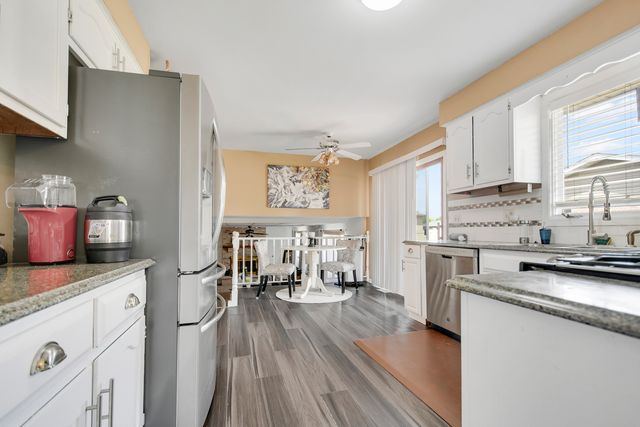 8218 170th Street, Tinley Park, IL 60477