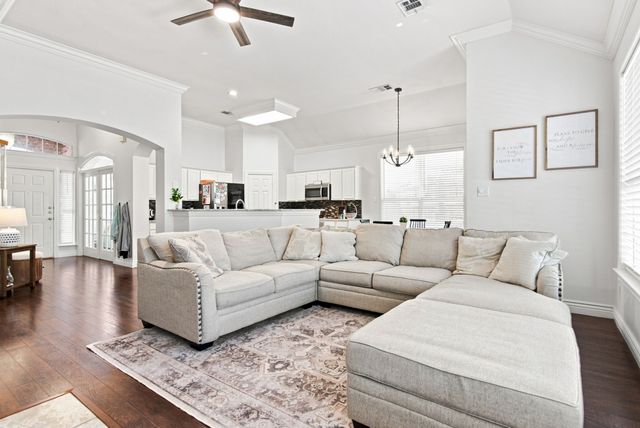 629 Wyndham Circle, Keller, TX 76248
