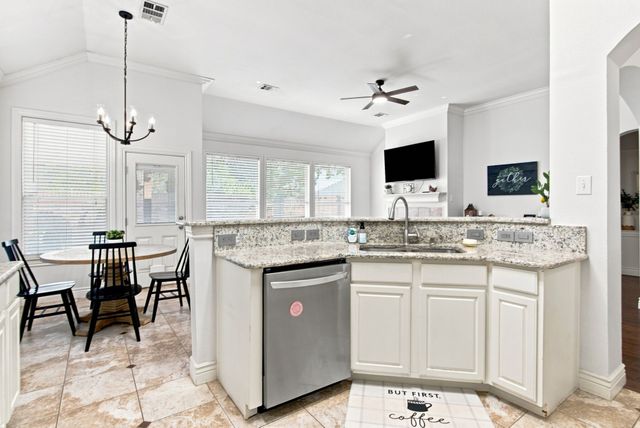 629 Wyndham Circle, Keller, TX 76248