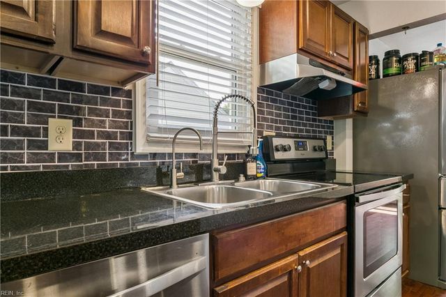 428 Shenandoah RD, Hampton, VA 23661