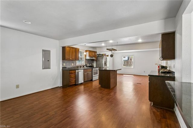 428 Shenandoah RD, Hampton, VA 23661