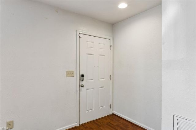 428 Shenandoah RD, Hampton, VA 23661