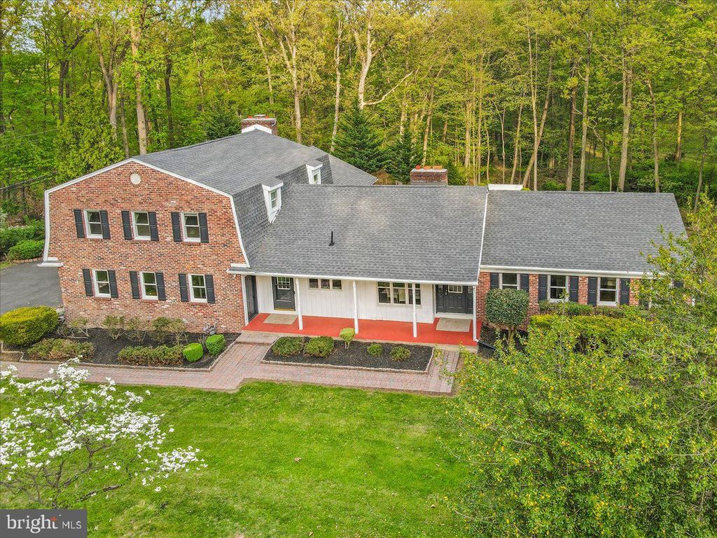 1674 HIGH POINT LN, Valley Forge, PA 19481