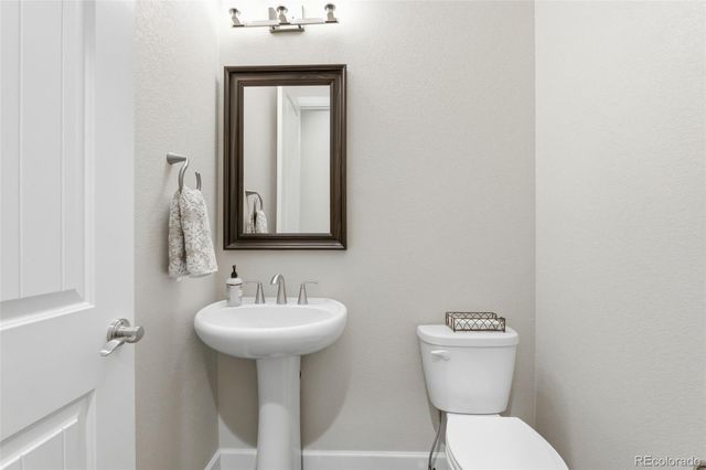 8056 Monarch Road, Larkspur, CO 80118