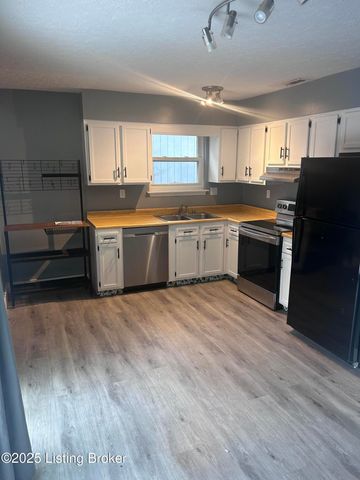 10920 Oak Harbor Dr, Louisville, KY 40299