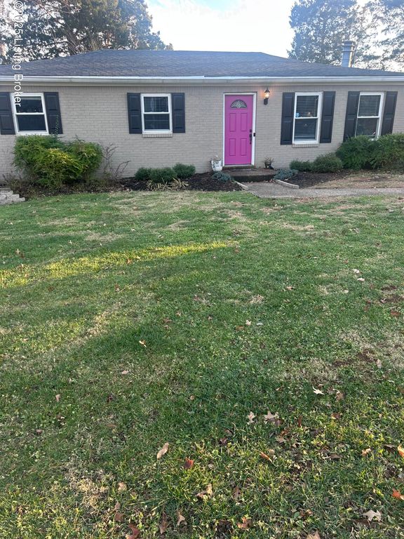 10920 Oak Harbor Dr, Louisville, KY 40299