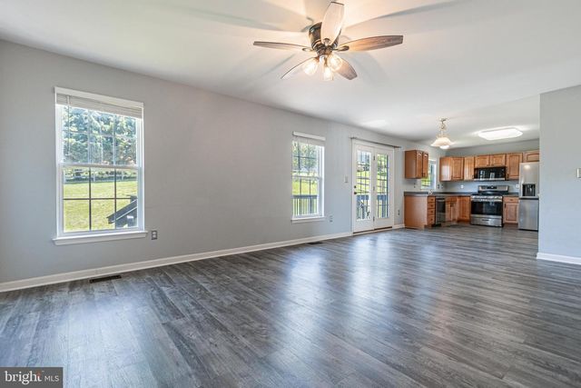271 COURTNEY CT, Spring Grove, PA 17362
