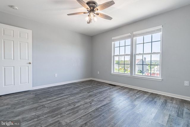 271 COURTNEY CT, Spring Grove, PA 17362