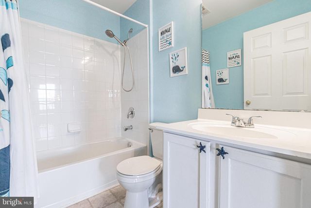 271 COURTNEY CT, Spring Grove, PA 17362