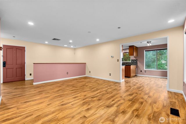 1406 Evergreen Park Lane SW, Olympia, WA 98502