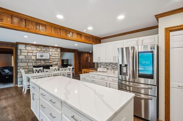1722 Taylor Station Road, Blacklick, OH 43004