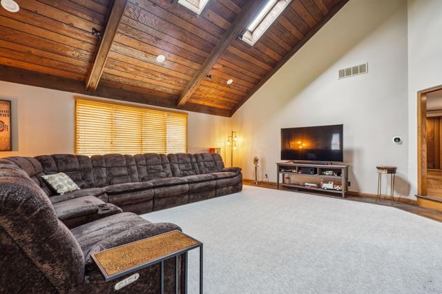 1722 Taylor Station Road, Blacklick, OH 43004
