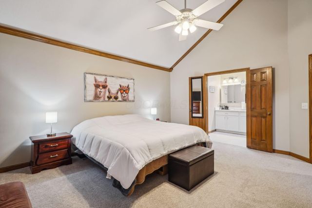 1722 Taylor Station Road, Blacklick, OH 43004