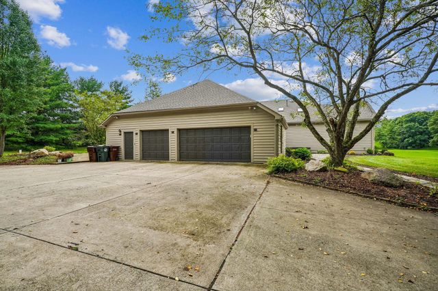 1722 Taylor Station Road, Blacklick, OH 43004