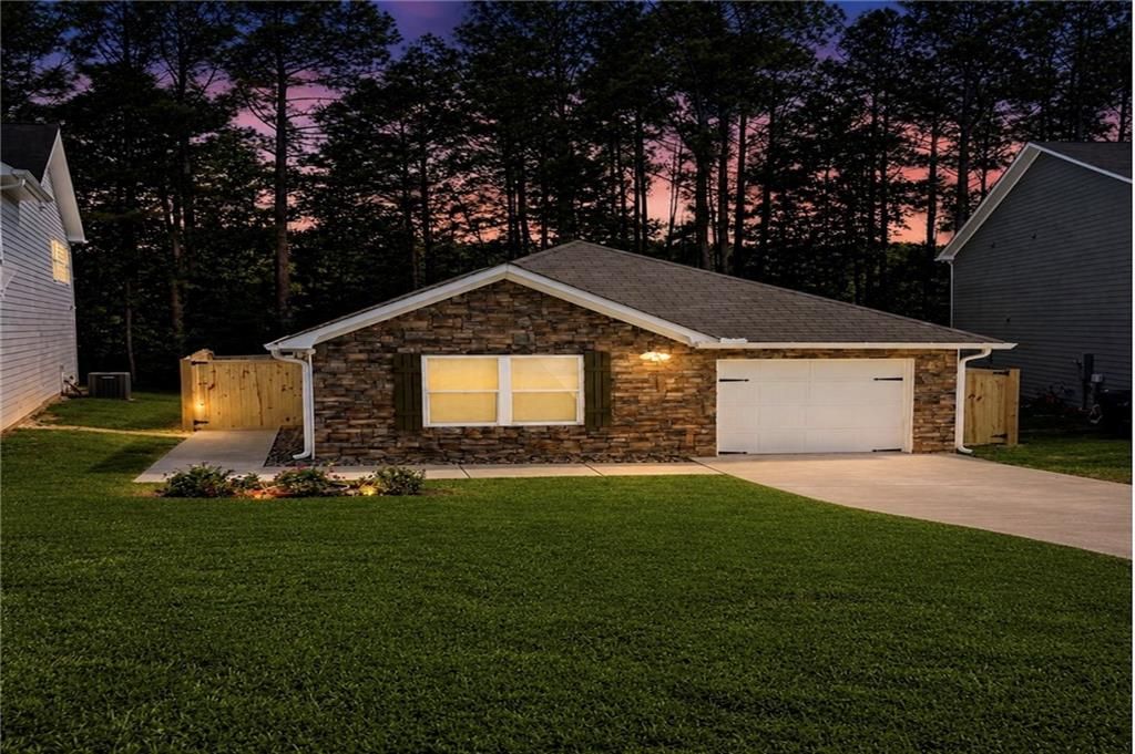 61 Hood Park Court, Jasper, GA 30143