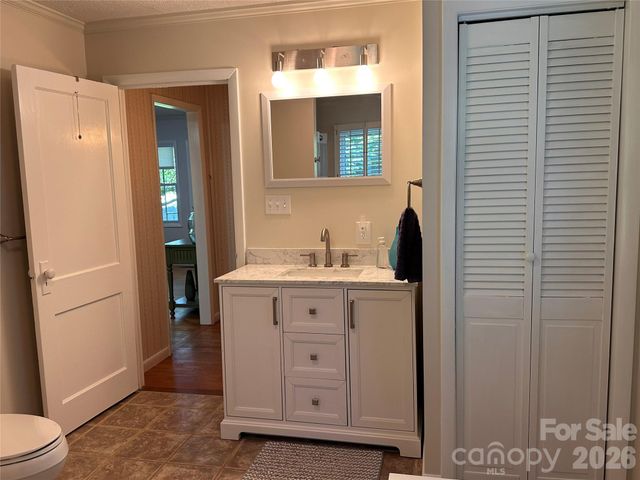 21 Byrd Lane, Brevard, NC 28712