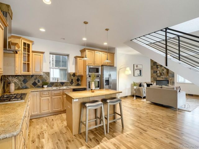 2250 N Washington St, Denver, CO 80205