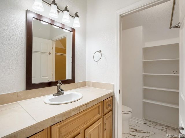 2250 N Washington St, Denver, CO 80205