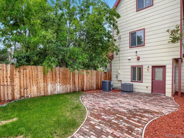 2250 N Washington St, Denver, CO 80205