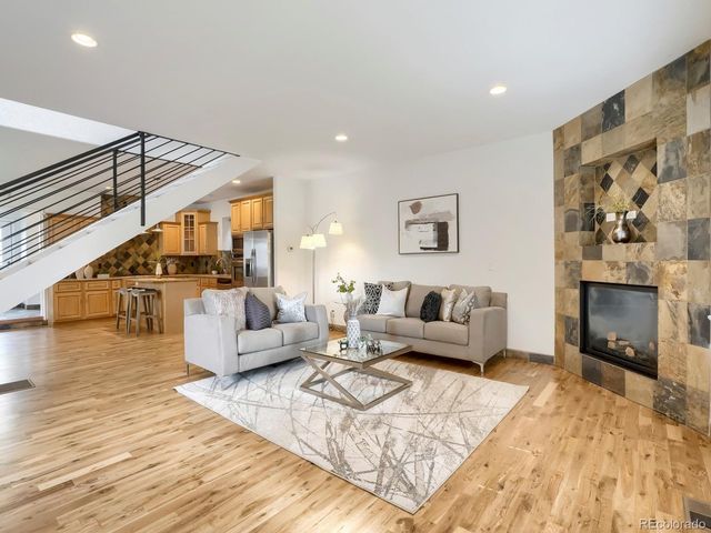 2250 N Washington St, Denver, CO 80205