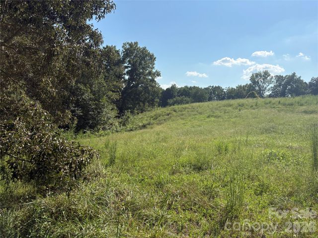 000 Airpark Drive, Mooresville, NC 28115