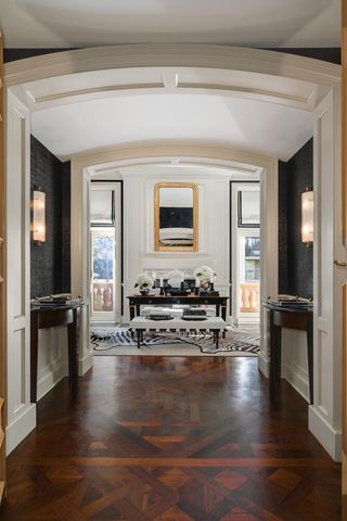 1500 N Astor Street 6, Chicago, IL 60610