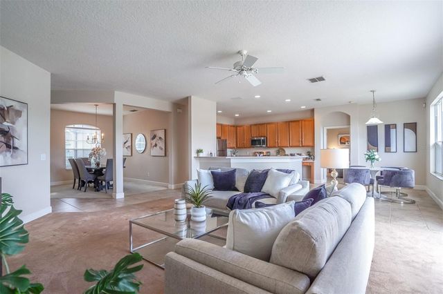 2086 CASCADES COVE DRIVE, Orlando, FL 32820