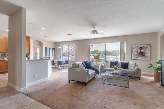 2086 CASCADES COVE DRIVE, Orlando, FL 32820