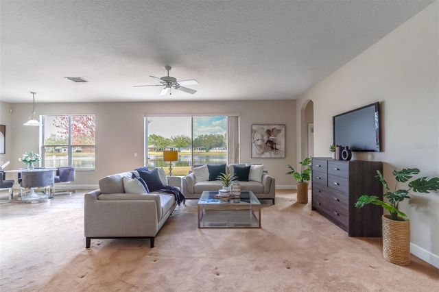 2086 CASCADES COVE DRIVE, Orlando, FL 32820