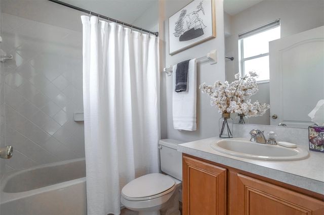 2086 CASCADES COVE DRIVE, Orlando, FL 32820