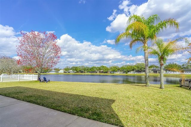 2086 CASCADES COVE DRIVE, Orlando, FL 32820