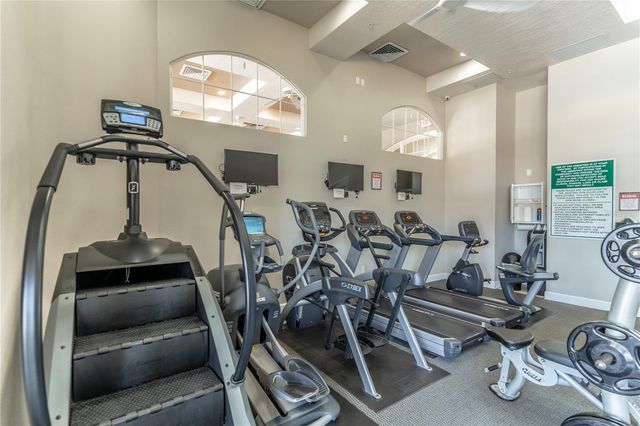 2086 CASCADES COVE DRIVE, Orlando, FL 32820