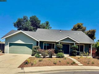 1341 Edinburgh, Concord, CA 94518
