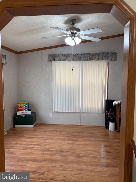 Image 12 of property listing at 3606 WHEELHOUSE RD, Middle River, MD 21220