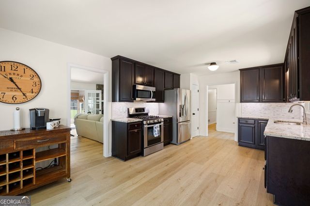3093 Old Canton Court, Marietta, GA 30068