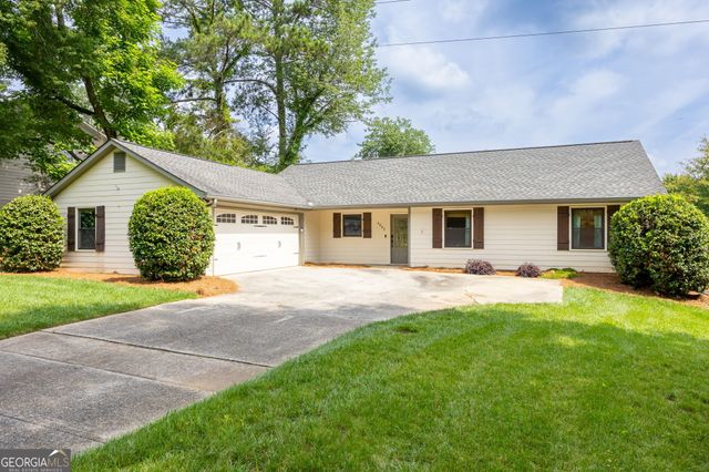 3093 Old Canton Court, Marietta, GA 30068