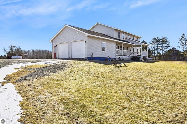 4861 Carpenter Road, Tawas City, MI 48763