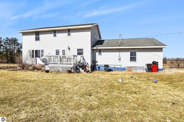 4861 Carpenter Road, Tawas City, MI 48763