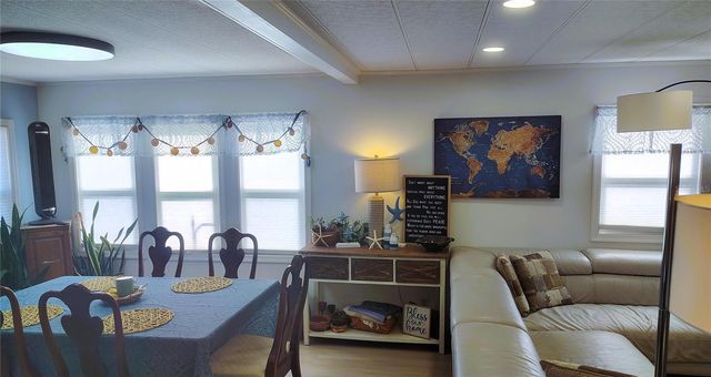 714 48TH B AVENUE E, Bradenton, FL 34203