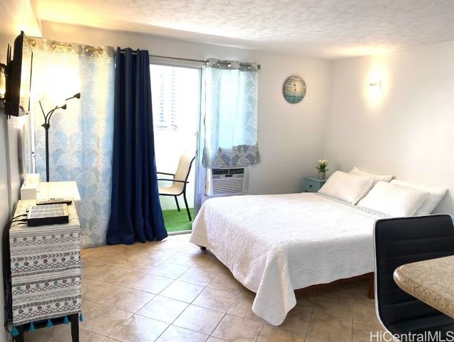 2450 Prince Edward Street 1005A, Honolulu, HI 96815