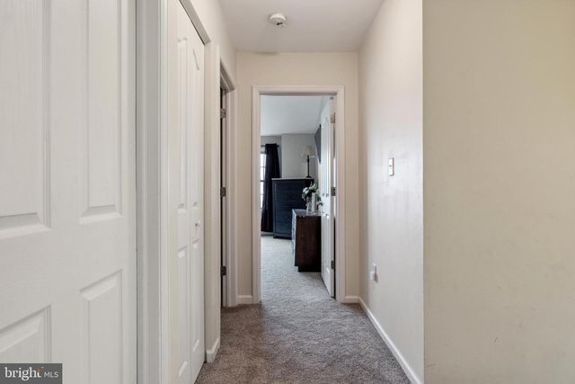 560 NANTUCKET DR, Red Lion, PA 17356