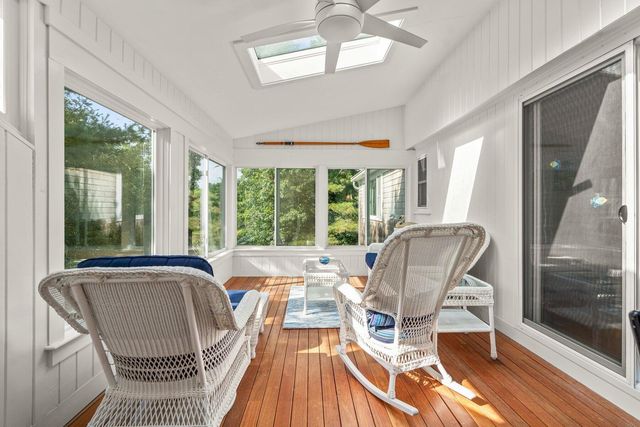 864 W Yarmouth Road, Yarmouth Port, MA 02675