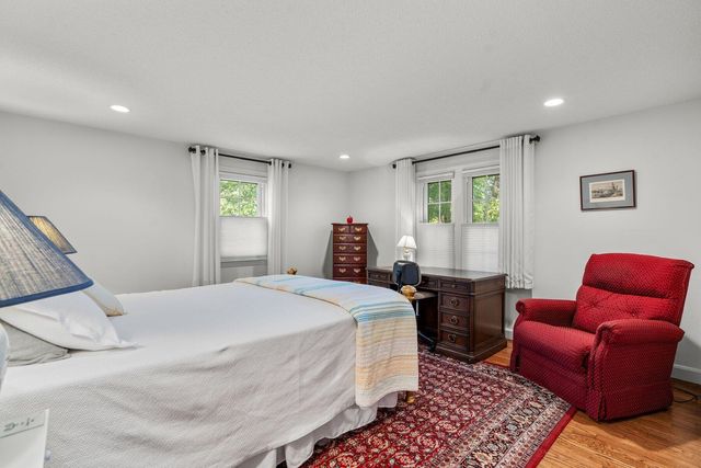 864 W Yarmouth Road, Yarmouth Port, MA 02675