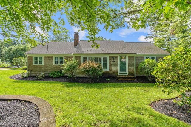 864 W Yarmouth Road, Yarmouth Port, MA 02675