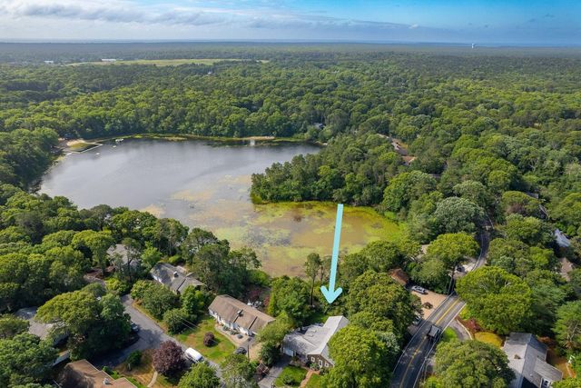 864 W Yarmouth Road, Yarmouth Port, MA 02675